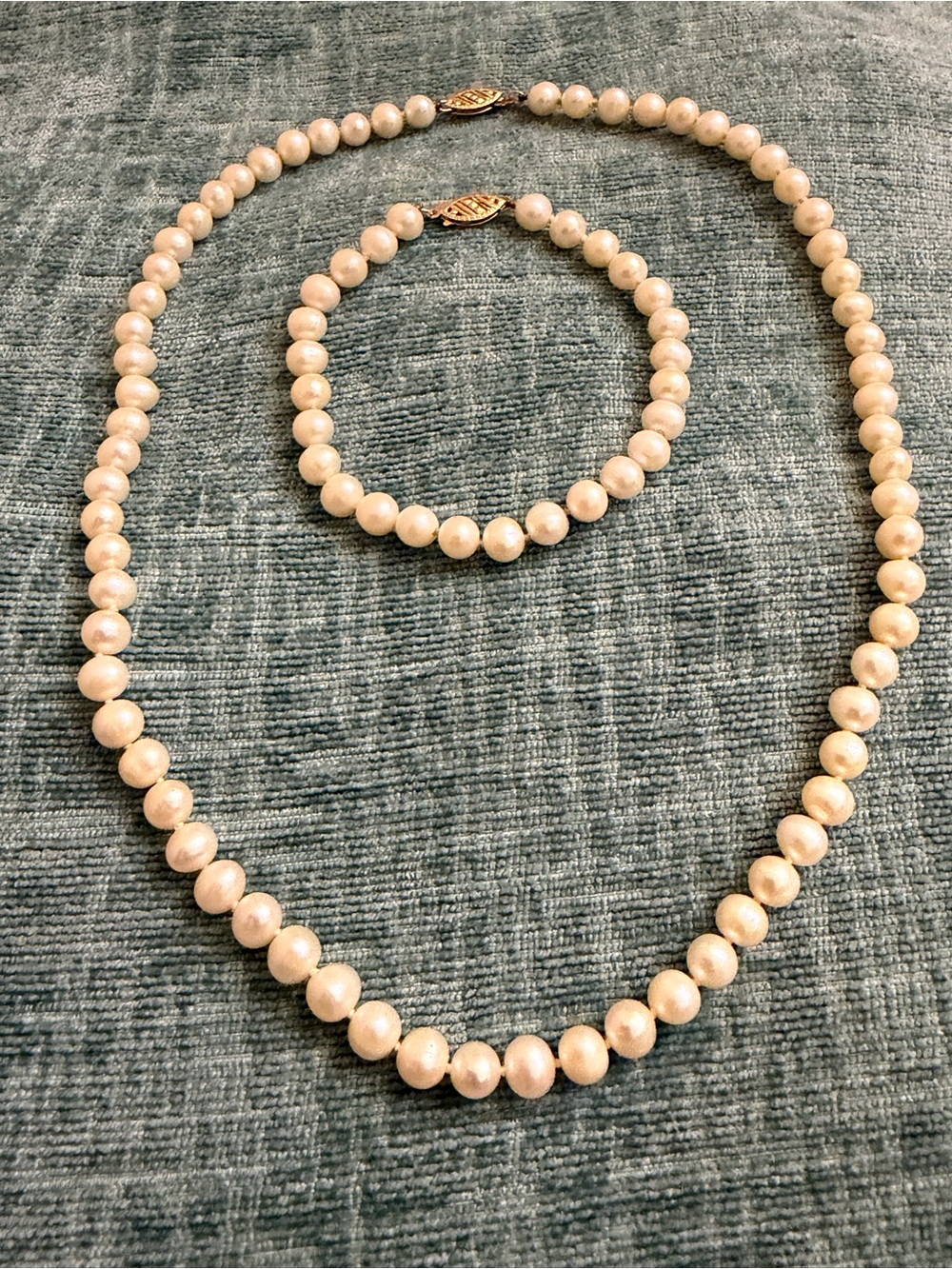 Authentic MIKIMOTO Vintage 14K Gold Akoya Pearl Necklace & Bracelet Set 2pc